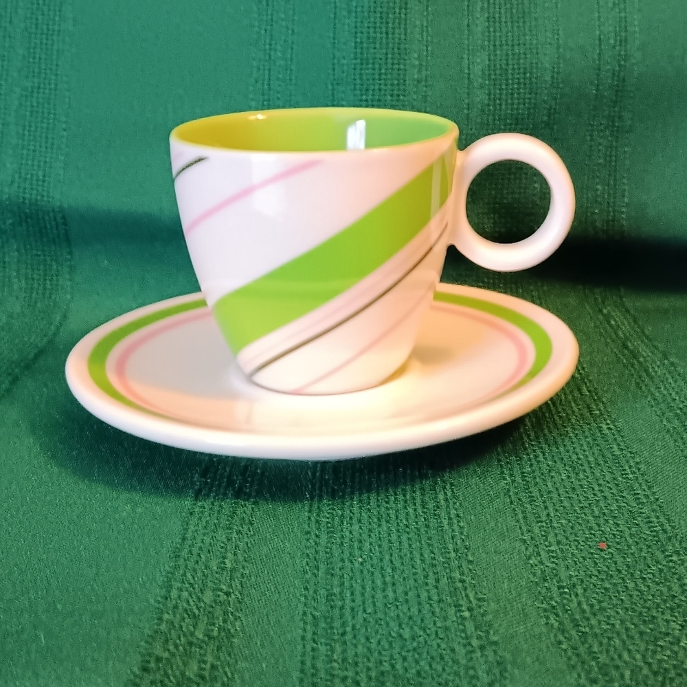 Starbucks Espresso 2007 Holiday Cup and Saucer 8 Piece Set 🎄 - Picture 4 of 8